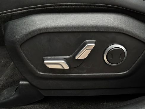 Used 2025 Hyundai Santa Fe SEL FWD image 11