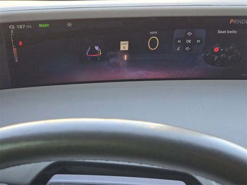 Used 2024 Lincoln Nautilus Black Label image 16