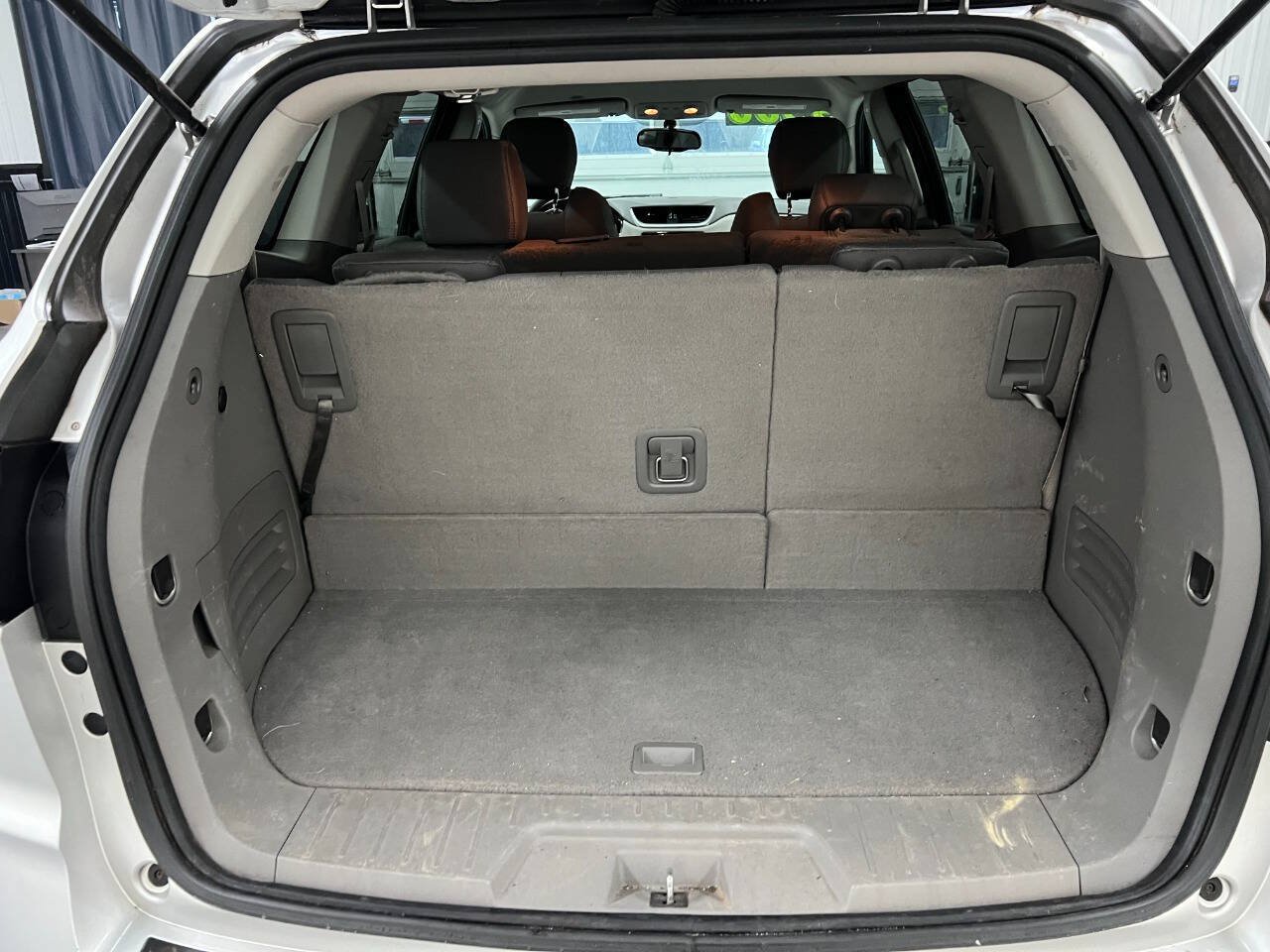 Used 2014 Chevrolet Traverse LT FWD image 13
