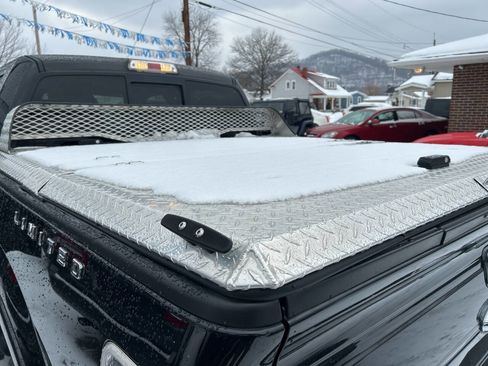 Used 2014 Ford F150 Limited image 12