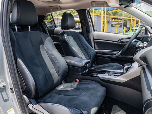 Used 2022 Mitsubishi Eclipse Cross SE FWD image 21