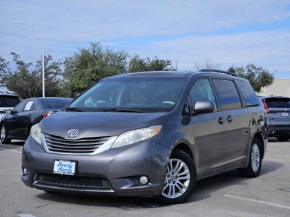 Used 2012 Toyota Sienna XLE