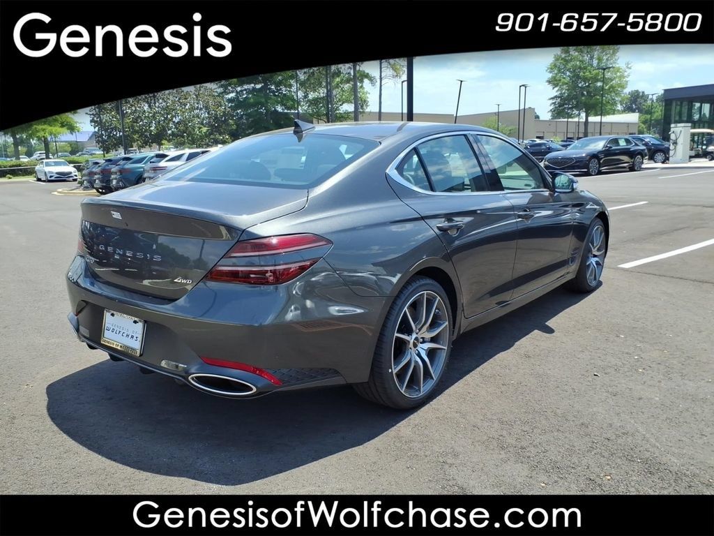 Used 2026 Genesis G70 2.5T AWD/4WD image 5