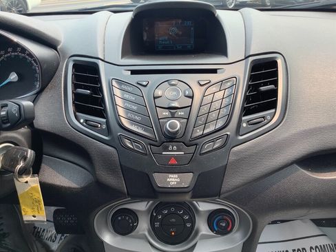 Used 2017 Ford Fiesta SE FWD image 18
