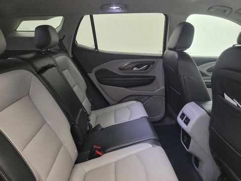 Used 2022 GMC Terrain SLT w/ Infotainment Package II AWD/4WD image 19