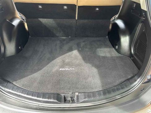 Used 2013 Toyota RAV4 Limited image 17