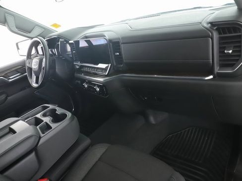 Used 2024 GMC Sierra 1500 Elevation image 29