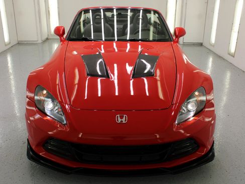 Used 2004 Honda S2000 image 3
