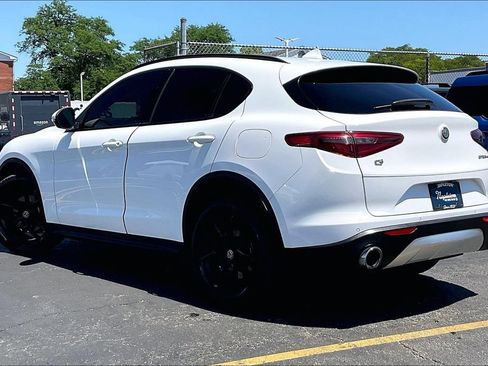Used 2018 Alfa Romeo Stelvio Ti Sport AWD/4WD image 10