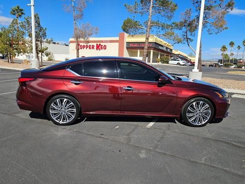 Used 2023 Nissan Altima 2.5 SL image 4