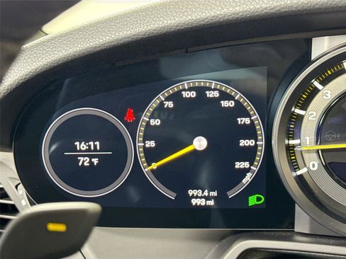 Used 2023 Porsche 911 GT3 RS image 18