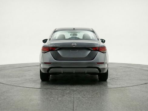 Used 2025 Nissan Sentra S image 7