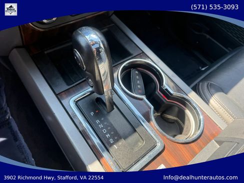 Used 2015 Ford Expedition Platinum AWD/4WD image 30