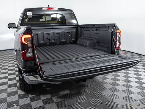 Used 2024 Ford Ranger Lariat w/ Advanced Towing Package AWD/4WD image 18