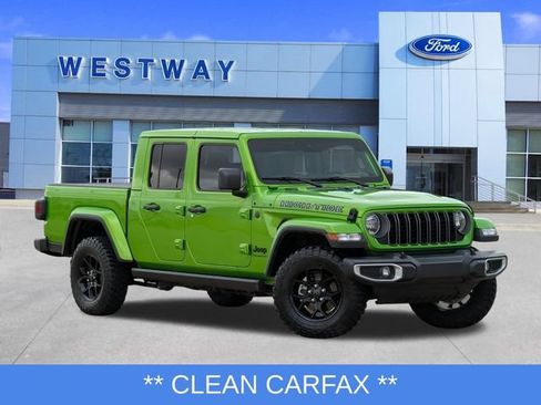 Used 2025 Jeep Gladiator Sport AWD/4WD image 1