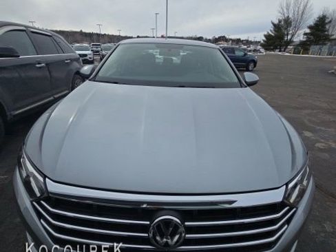 Used 2021 Volkswagen Jetta S image 8