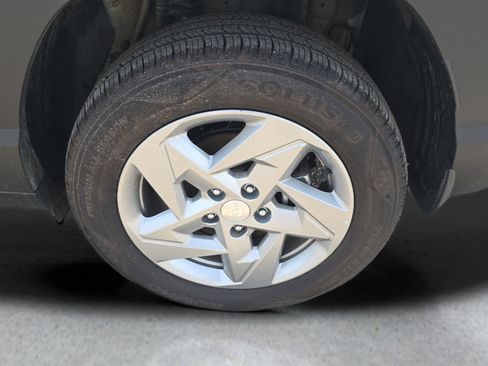 Certified 2026 Hyundai Kona SE AWD/4WD image 32