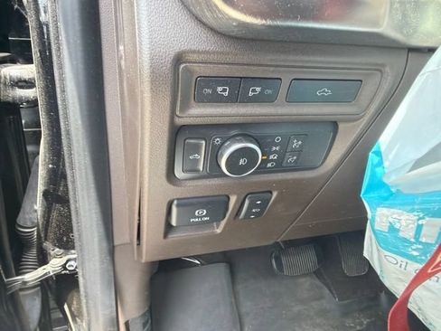 Used 2022 Ford F150 King Ranch w/ Equipment Group 601A High AWD/4WD image 18