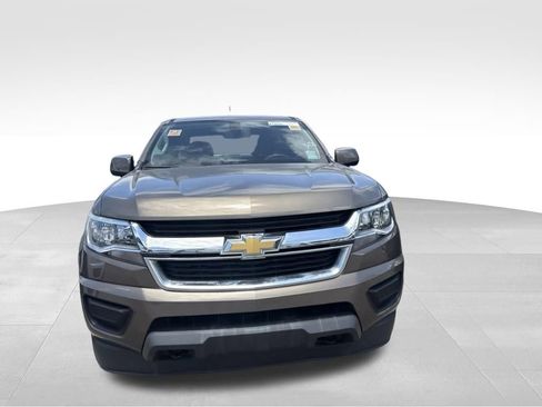 Used 2016 Chevrolet Colorado LT AWD/4WD image 5