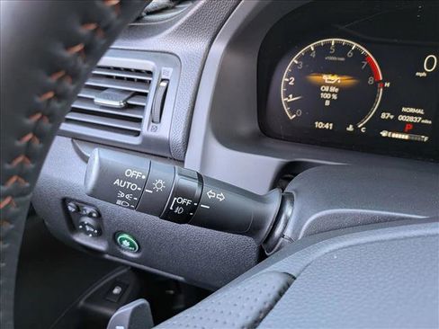 Used 2025 Honda Ridgeline TrailSport image 15