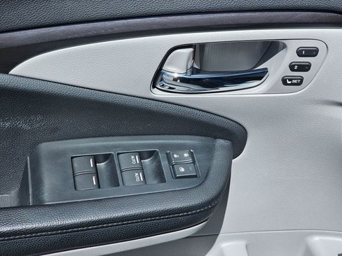 Used 2022 Honda Pilot Special Edition image 11