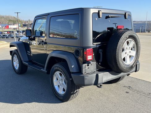 Used 2012 Jeep Wrangler Sport image 36