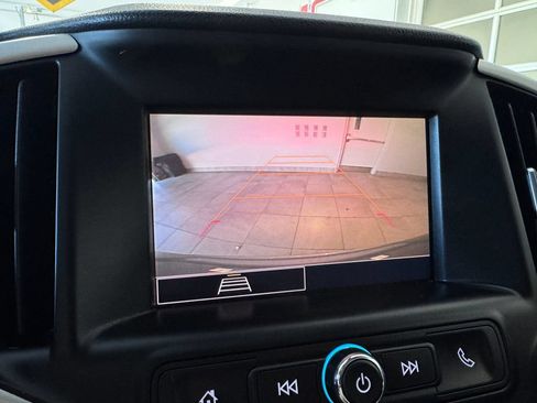 Certified 2024 GMC Terrain SLE w/ Elevation Edition AWD/4WD image 19