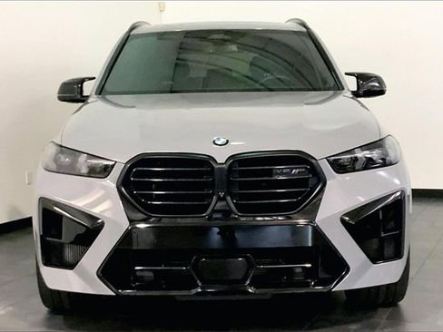 Used 2024 BMW X5 M Competition w/ Executive Package image 3