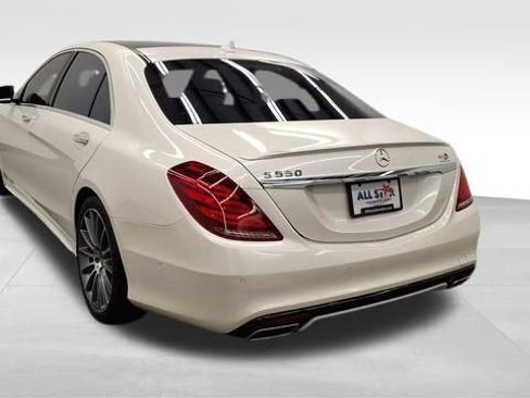 Used 2017 Mercedes-Benz S 550 Sedan image 5