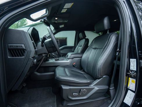 Used 2018 Ford F150 XLT w/ Equipment Group 302A Luxury AWD/4WD image 13