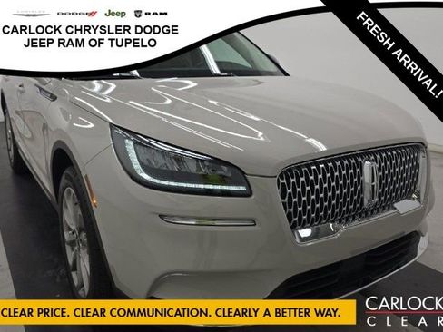 Used 2022 Lincoln Corsair FWD w/ Premium Package image 3