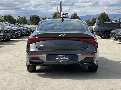 New 2026 Kia K5 LXS FWD image 5