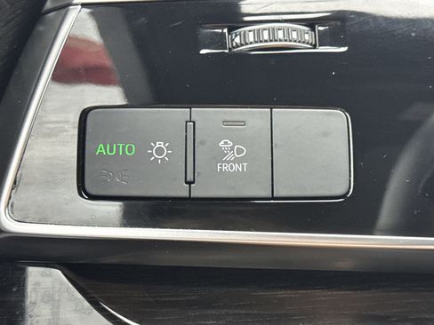 Used 2021 Audi Q7 2.0T Premium Plus w/ Executive Package image 22