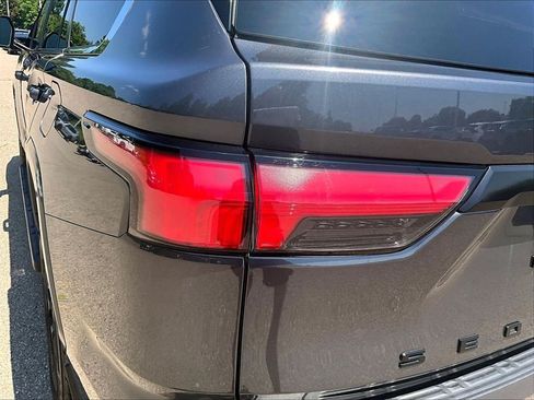 Certified 2024 Toyota Sequoia SR5 AWD/4WD image 32