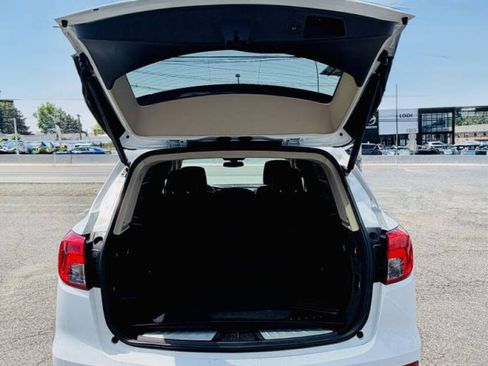Used 2017 Buick Envision Essence AWD/4WD image 12