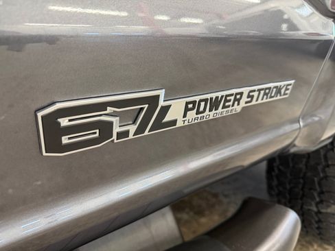 Used 2023 Ford F250 XLT w/ FX4 Off-Road Package AWD/4WD image 28