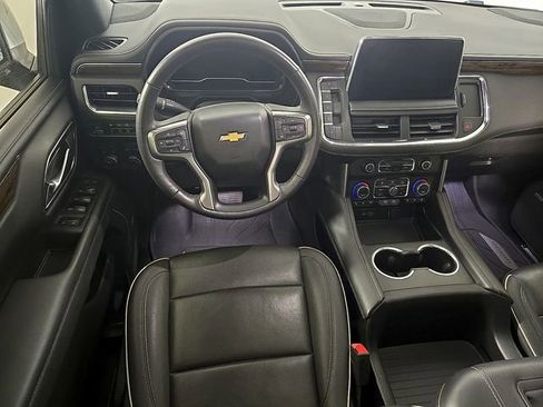 Used 2023 Chevrolet Tahoe Premier AWD/4WD image 13