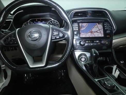 Used 2019 Nissan Maxima 3.5 SL w/ Floor Mat Group FWD image 30