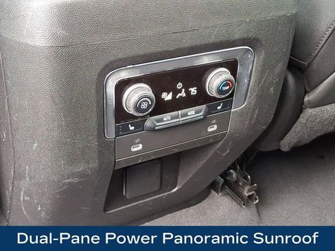 Used 2024 Chevrolet Suburban RST w/ Luxury Package AWD/4WD image 19
