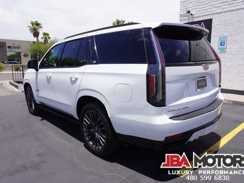 Used 2023 Cadillac Escalade V AWD/4WD image 4