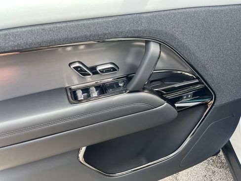 New 2026 Land Rover Range Rover Sport Dynamic SE AWD/4WD image 11