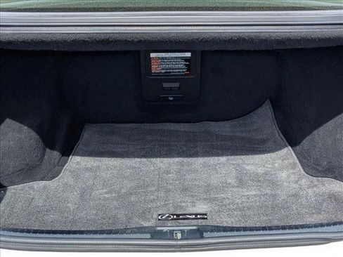 Used 2017 Lexus LS 460 w/ Comfort Package image 6