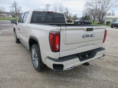 New 2026 GMC Sierra 1500 Denali Ultimate image 9