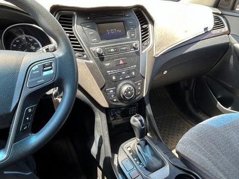 Used 2018 Hyundai Santa Fe Sport AWD/4WD image 24