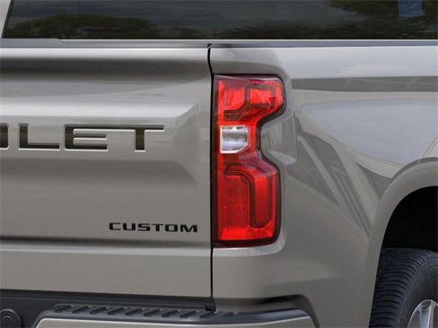 New 2026 Chevrolet Silverado 1500 Custom w/ LPO, Dark Essentials Package image 33