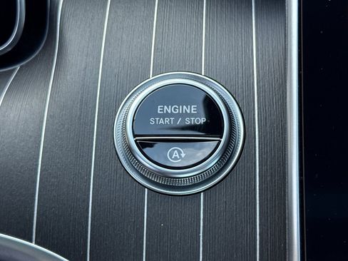 Used 2024 Mercedes-Benz C 300 C 300 w/ Exclusive Trim Package image 21