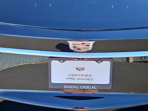 Certified 2024 Cadillac XT6 Premium Luxury w/ LPO, Floor Liner Package image 5