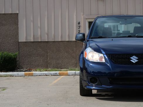 Used 2009 Suzuki SX4 Sport image 3