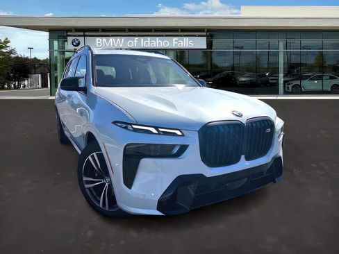 Used 2026 BMW X7 M60i AWD/4WD image 1