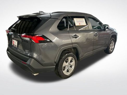 Certified 2025 Toyota RAV4 XLE AWD/4WD image 5